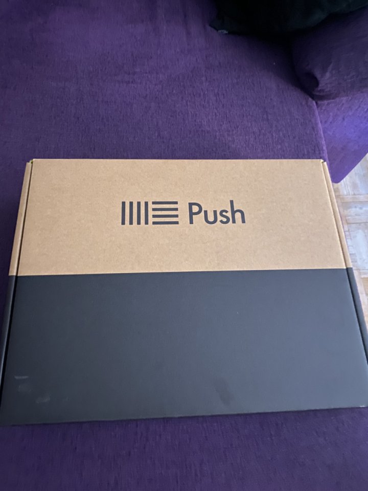 Ableton push 2 prácticamente nuevo de segunda mano · Foto 4 de 4 · Madrid · 450 €