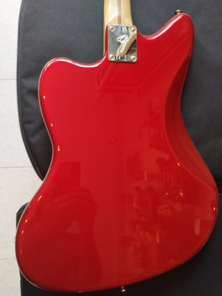 Fender Jazzmaster Player (México) de segunda mano · Foto 3 de 6 · Madrid · 595 €