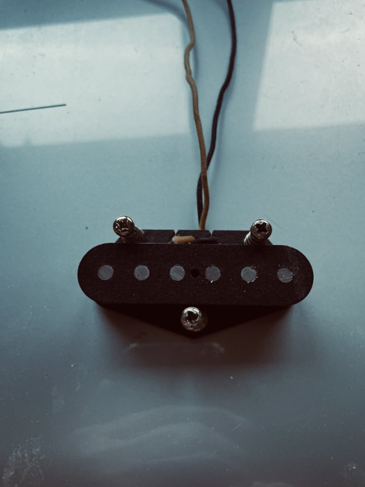 Vendo pastilla lollar vintage puente Telecaster de segunda mano · Foto 1 de 2 · León · 90 €