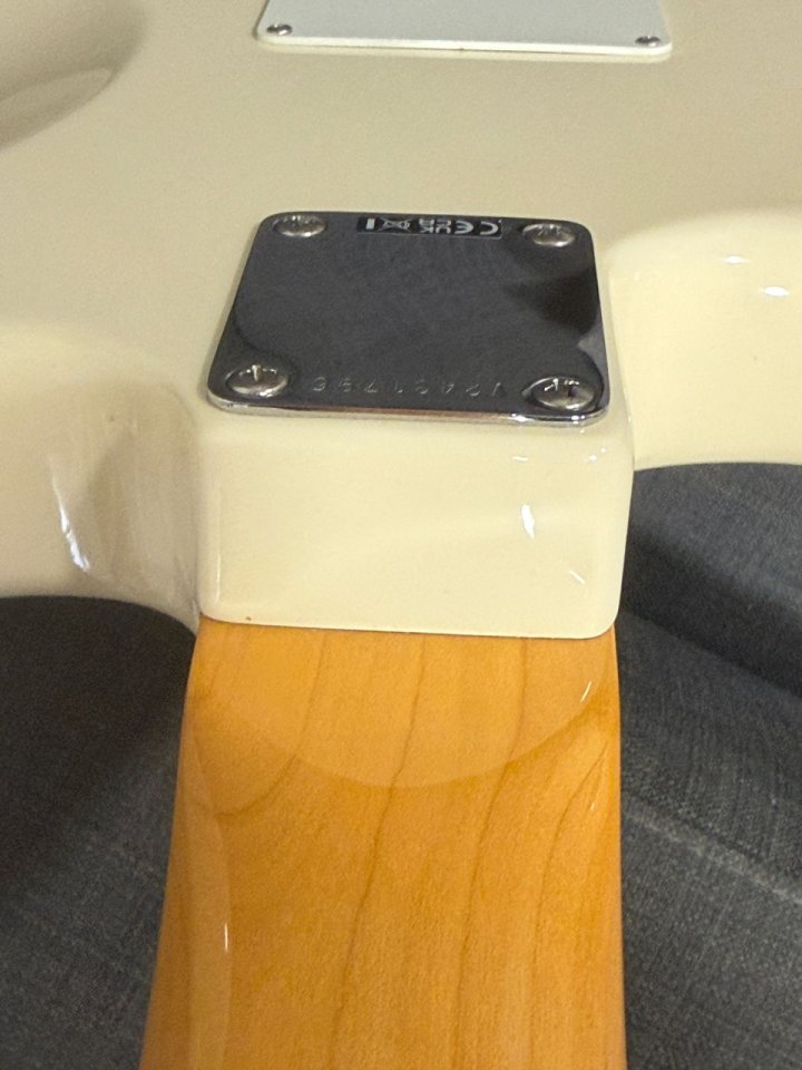 Vendo Fender usa vintage 61 II de segunda mano · Foto 5 de 8 · Barcelona · 1900 €