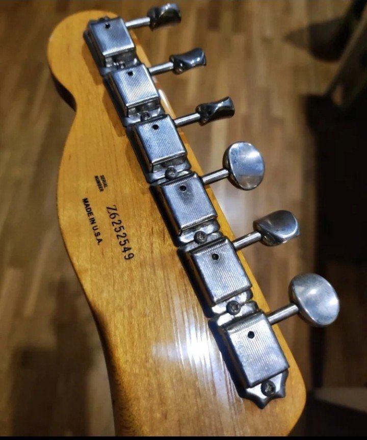 Fender "8502 American Series ash Telecaster" del año 2006