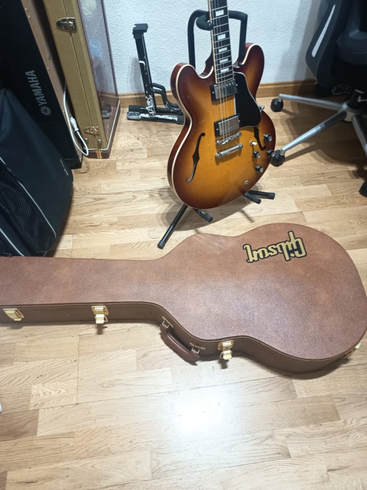 GIBSON ES-335 figured 60s Iced Tea de segunda mano · Foto 6 de 6 · Barcelona · 2500 €