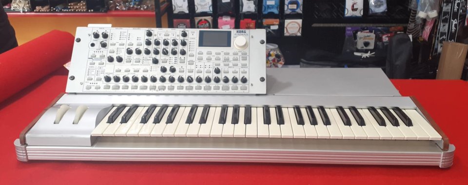 Korg Radias Teclado Sintetizador de segunda mano · Foto 1 de 6 · Girona · 990 €