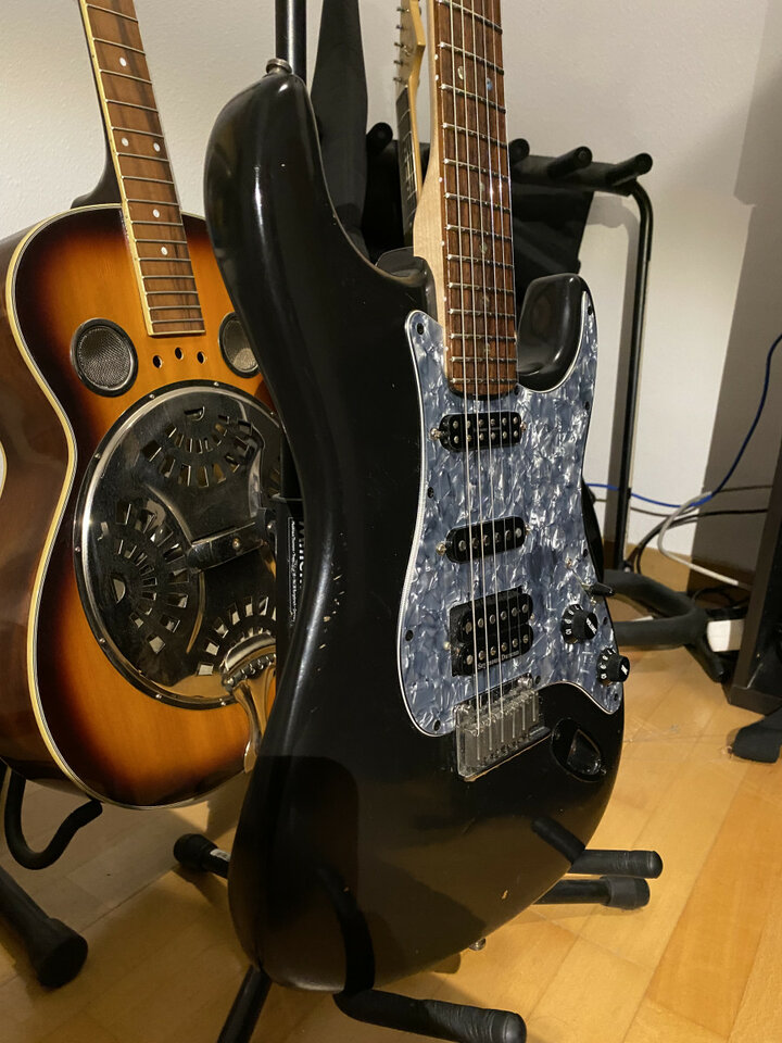 Stratocaster deluxe 2009 NUEVO PRECIO