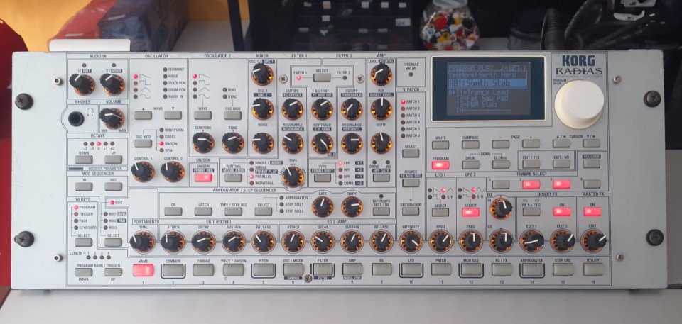 Korg Radias Teclado Sintetizador de segunda mano · Foto 3 de 6 · Girona · 990 €