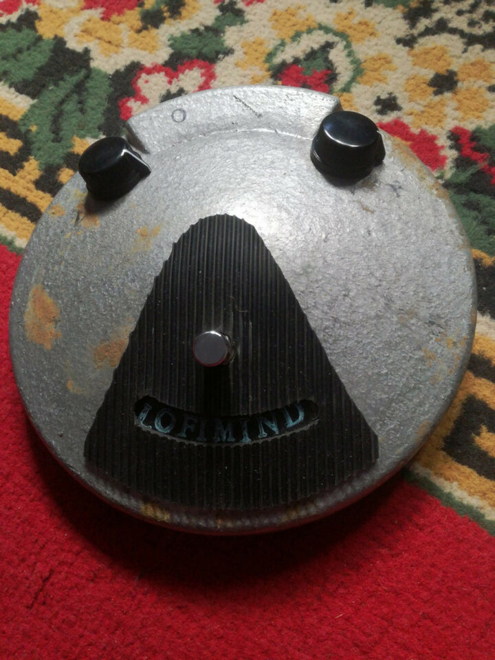 Vendo pedal Masacre tipo Fuzzface de LOFIMIND EFFECTS