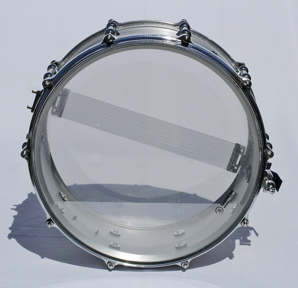 Caja de 14"x6,5" con casco y aros de aluminio de segunda mano · Foto 8 de 10 · Segovia · 200 €
