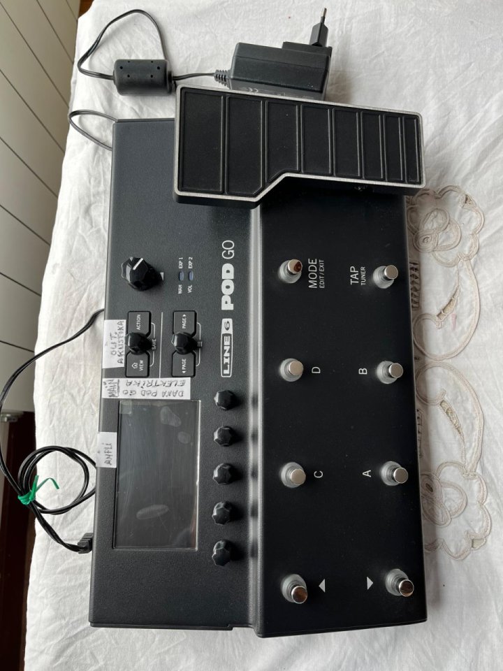 Multiefectos para guitarra LINE 6 POD GO