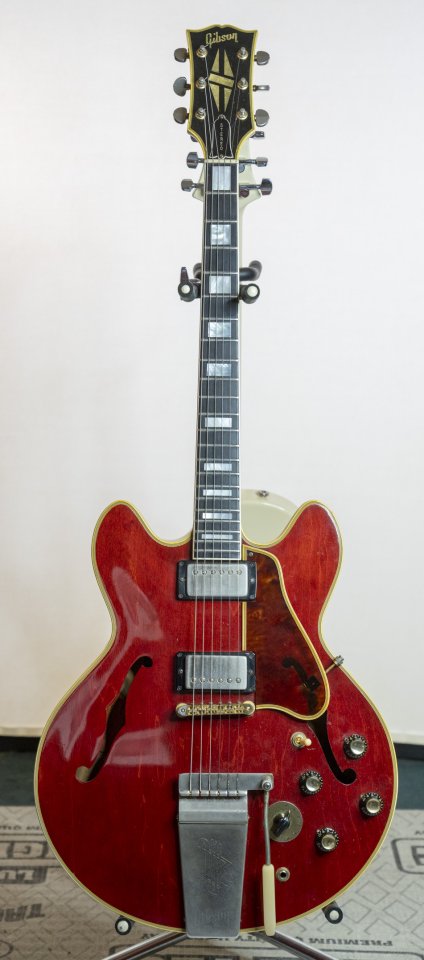 Gibson ES-355 TDSV Cherry Red 1967 de segunda mano · Foto 1 de 8 · Alicante · 12995 €