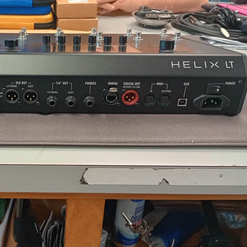 Line 6 Helix LT de segunda mano · Foto 4 de 4 · Madrid · 500 €