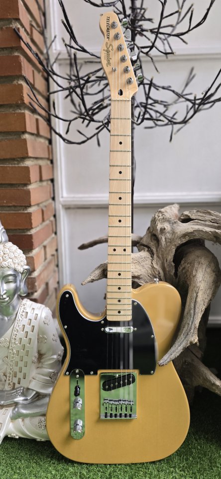 Squier Fender Affinity