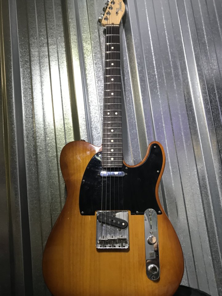 Fender telecaster de segunda mano · Foto 1 de 6 · Bizkaia · 800 €