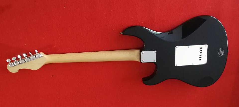 Yamaha EG 112 Pack guitarra eléctrica