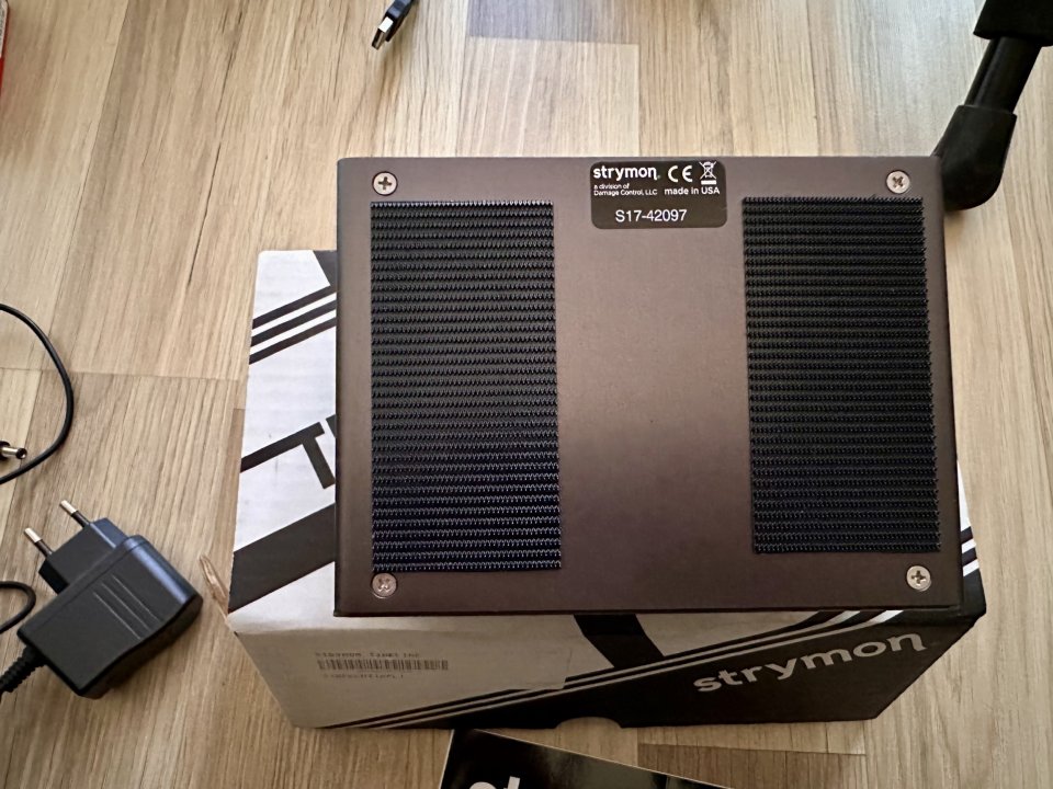 Strymon Timeline