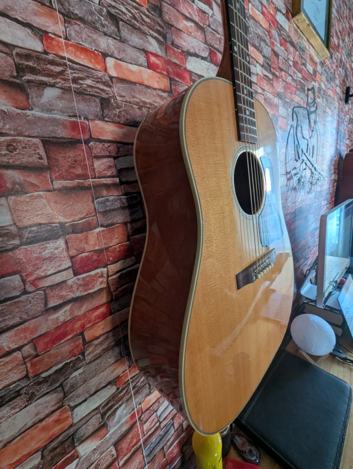 Gibson J-35 (2015) de segunda mano · Foto 9 de 10 · Palencia · 1500 €