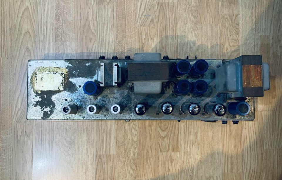 Amplificador de guitarra Marshall JMP Super Lead de 100W. de segunda mano · Foto 7 de 8 · Sevilla · 3800 €