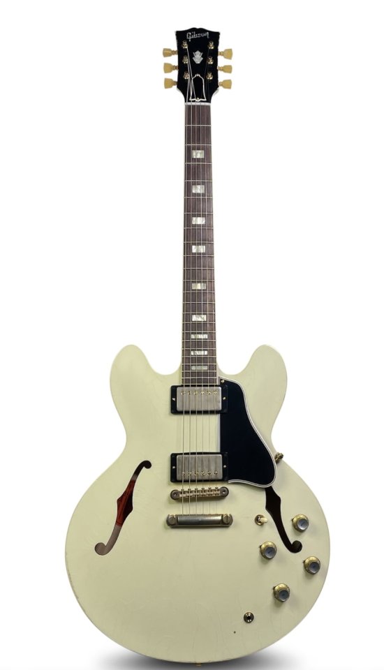 Cambios; Gibson ES335 ‘64 murphy lab polaris white