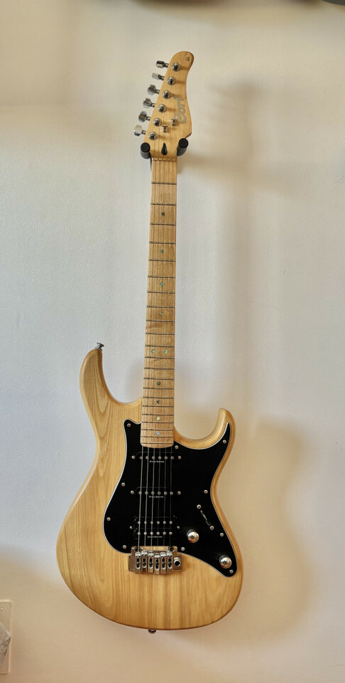 Guitarra Cort G 260 Poro Natural