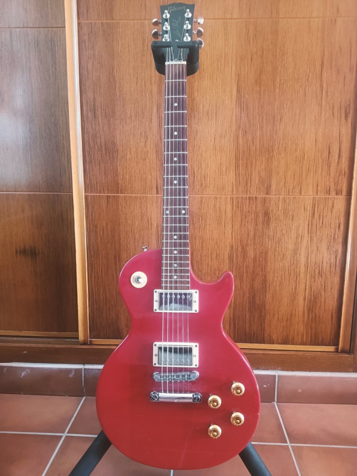 Gibson Les Paul de segunda mano · Foto 2 de 2 · Asturias · 1000 €