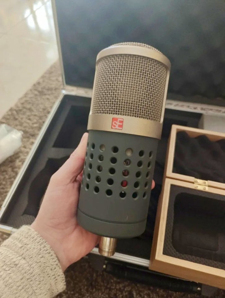 sE Electronics Gemini II de segunda mano · Foto 4 de 9 · Lugo · 1000 €