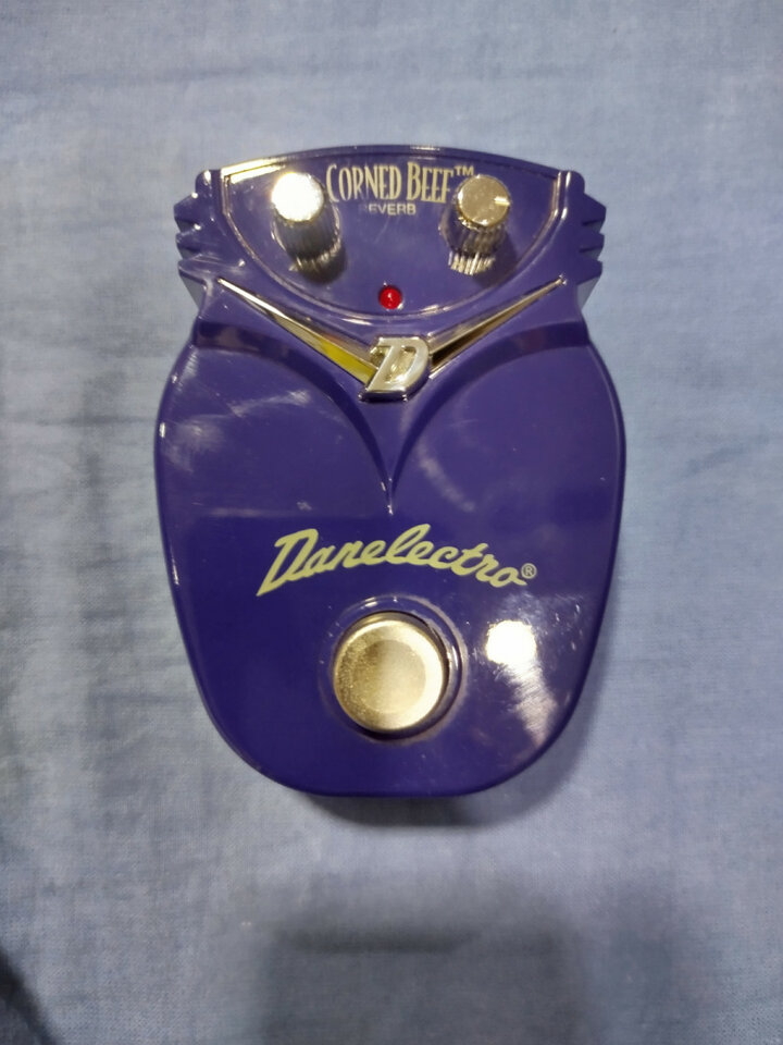Danelectro Corned beef