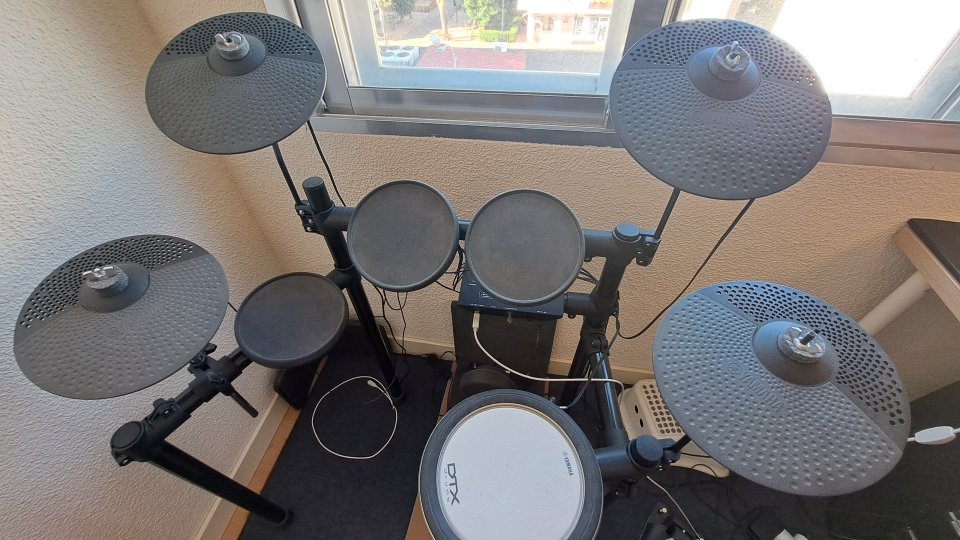 Batería Electrónica Yamaha DTX482K