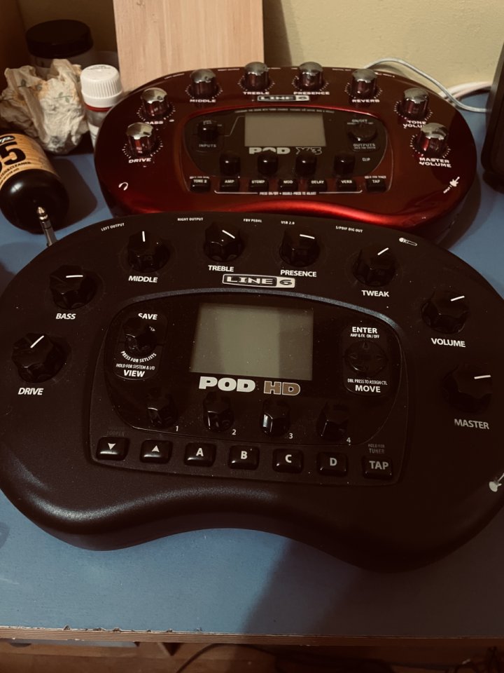 Vendo POD HD de segunda mano · Foto 3 de 3 · León · 100 €