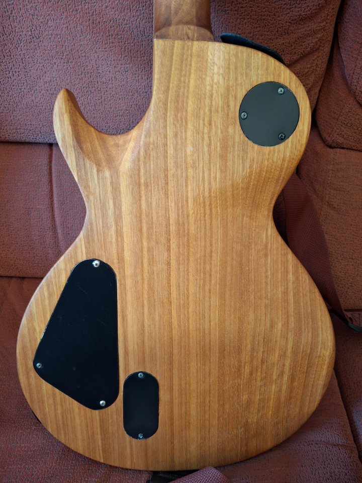 LTD EC-400 personalizada