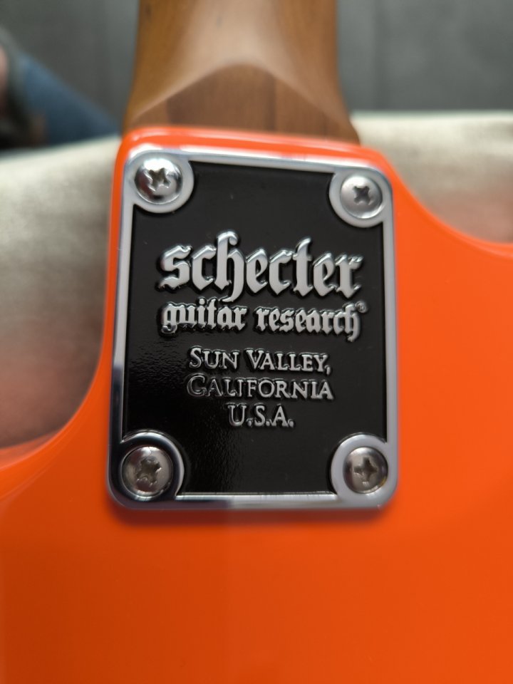Schecter Nick Johnston HSS orange de segunda mano · Foto 5 de 10 · Bizkaia