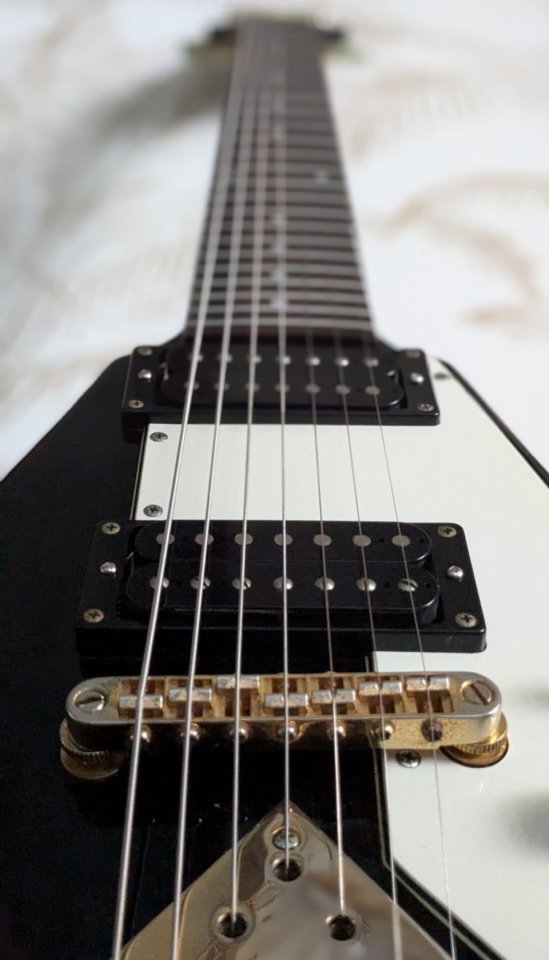 Epiphone Flying V 58 Korina 7 cuerdas