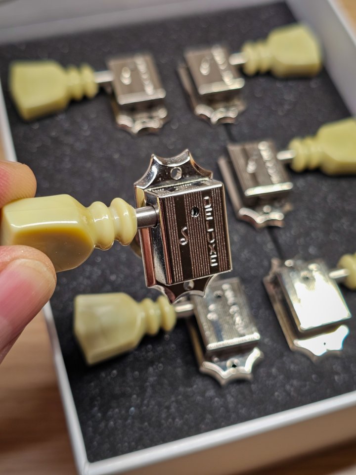 Clavijas para Les Paul Schaller G-Series Deluxe 3/3 DR- Double Ring, Nickel (NUEVAS SIN USAR) de segunda mano · Foto 4 de 7 · Zaragoza · 45 €