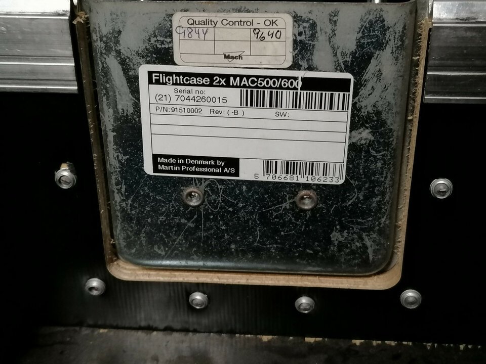 Pareja de robot wash Martin MAC 600 + flightcase y accesorios