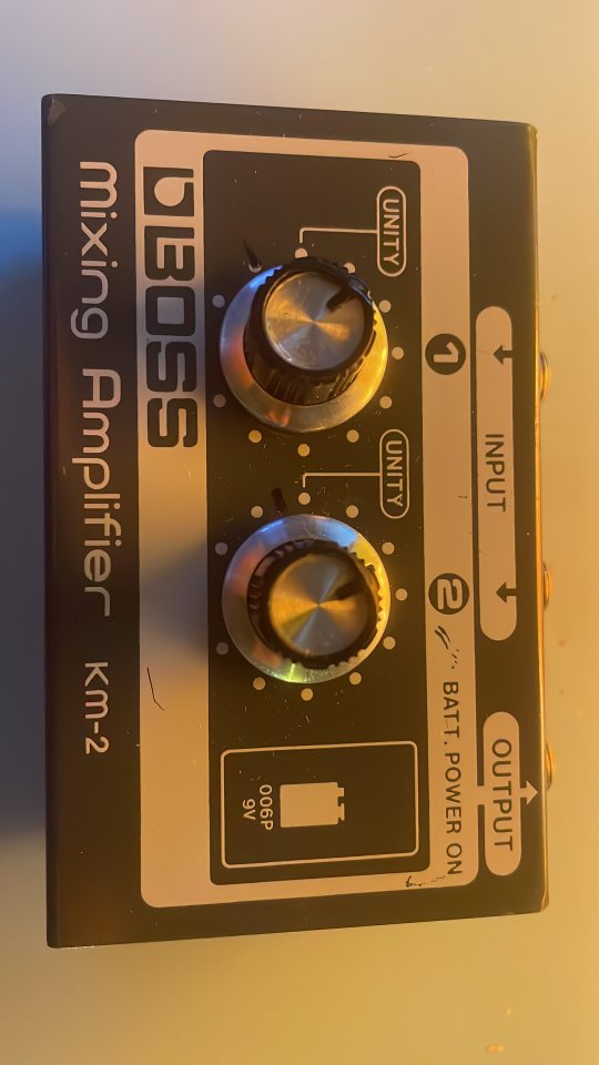BOSS KM-2 Mixing Amplifier