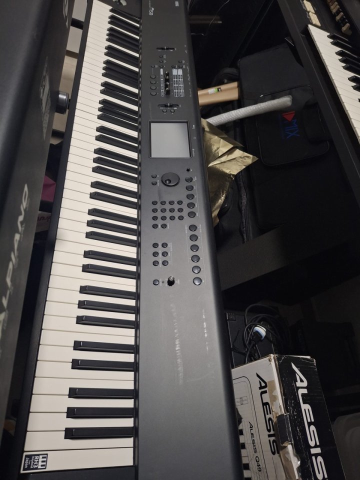 Korg M50 88 Teclas