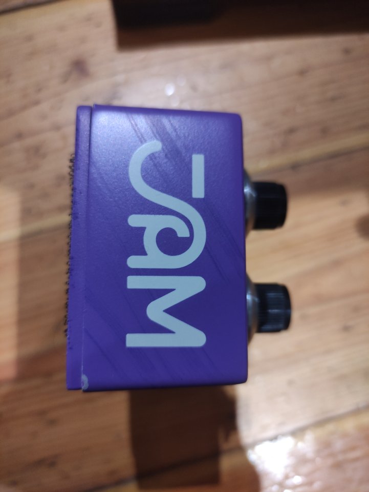 Jam pedals fuzz phrase si