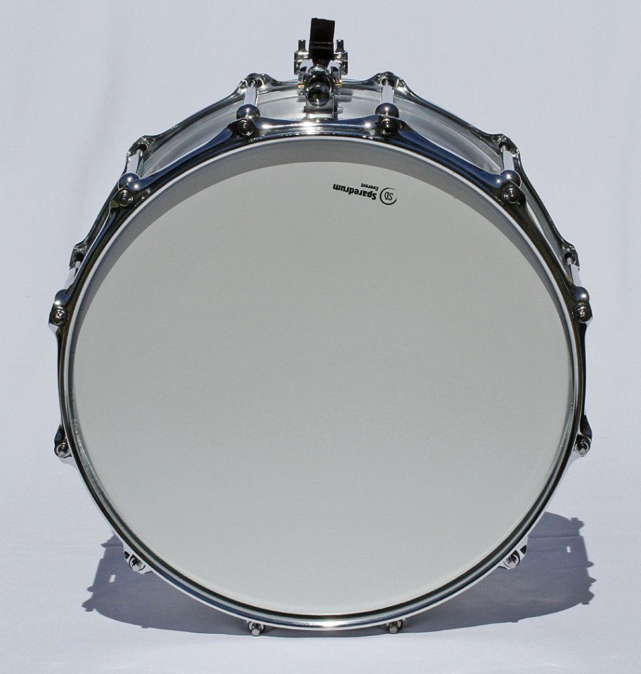 Caja de 14"x6,5" con casco de aluminio y 12 divisiones de segunda mano · Foto 7 de 10 · Segovia · 300 €
