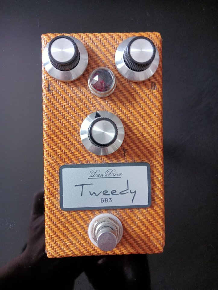 DAN DRIVE TWEEDY 5B3 de segunda mano · Foto 1 de 4 · Málaga · 475 €