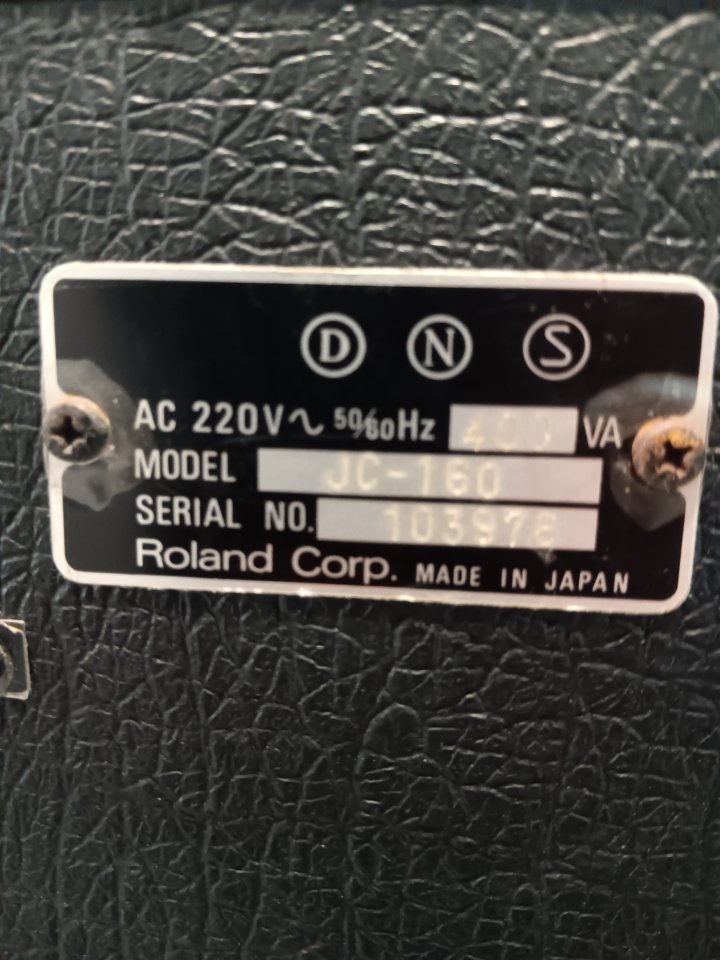 Roland jazz chorus 160