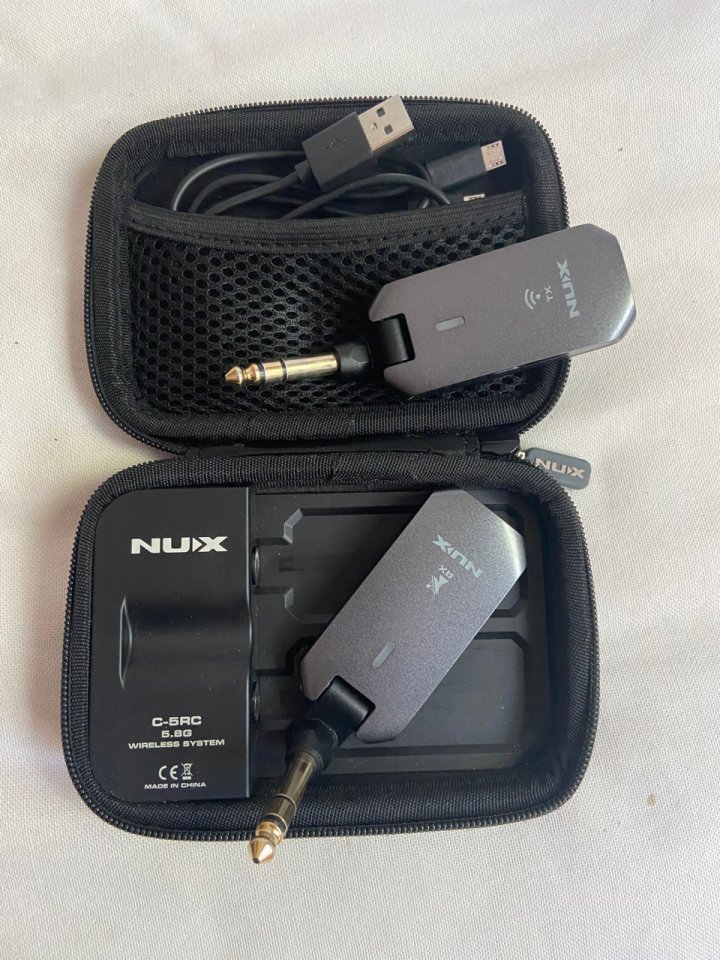 NUX C-5RC Inalambrico de guitarra de segunda mano · Foto 1 de 2 · Madrid · 85 €