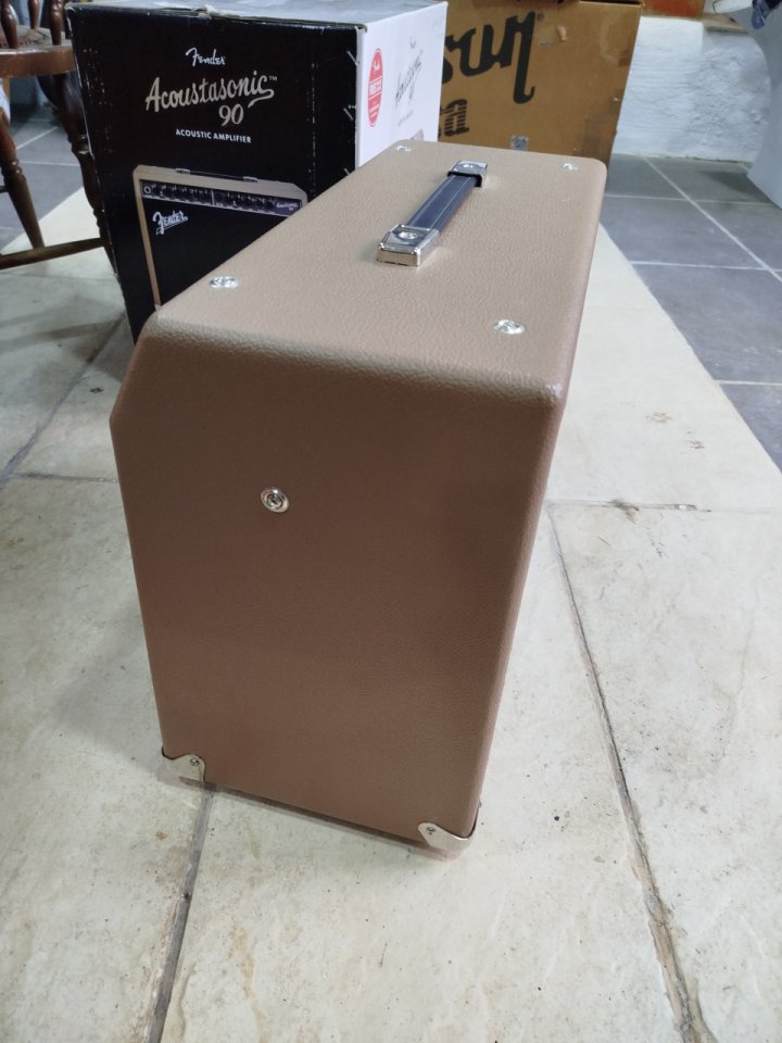 Fender acoustasonic 90 w
