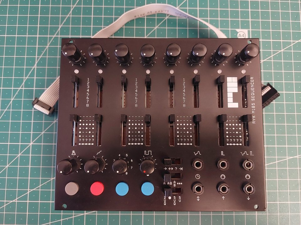 RYK Modular M185 de segunda mano · Foto 1 de 4 · Barcelona · 300 €
