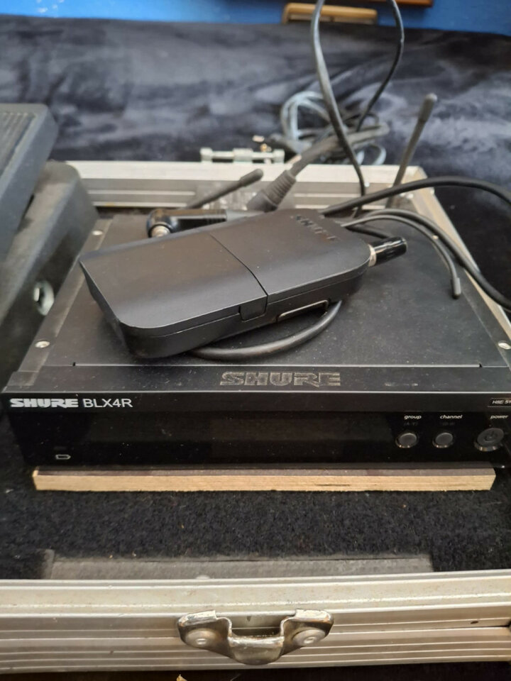 Inalámbrico SHURE BLX4R