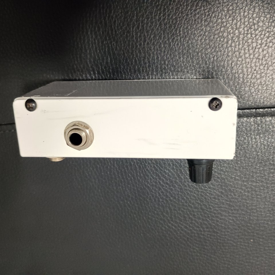 Pedal Maxz DI BOX+speaker simulator de segunda mano · Foto 4 de 4 · Málaga · 70 €