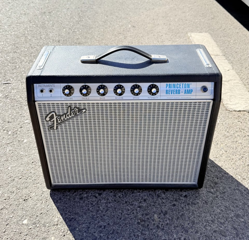 Fender Princeton Reverb Custom 68 /CAMBIOS DENTRO/ de segunda mano · Foto 1 de 10 · Madrid · 1100 €