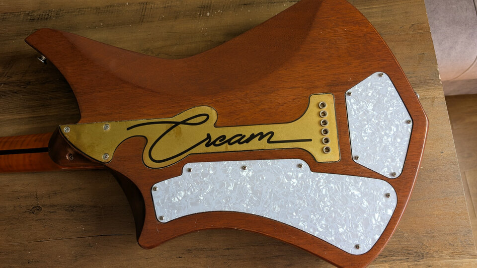 Cream Guitars Revolver Deluxe