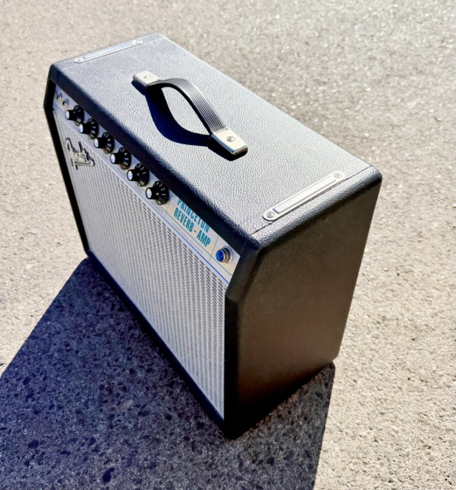 Fender Princeton Reverb Custom 68 /CAMBIOS DENTRO/ de segunda mano · Foto 8 de 10 · Madrid · 1100 €