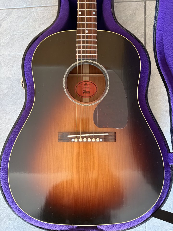 Gibson J45 1942 “Banner” de segunda mano · Foto 2 de 10 · Barcelona · 3800 €