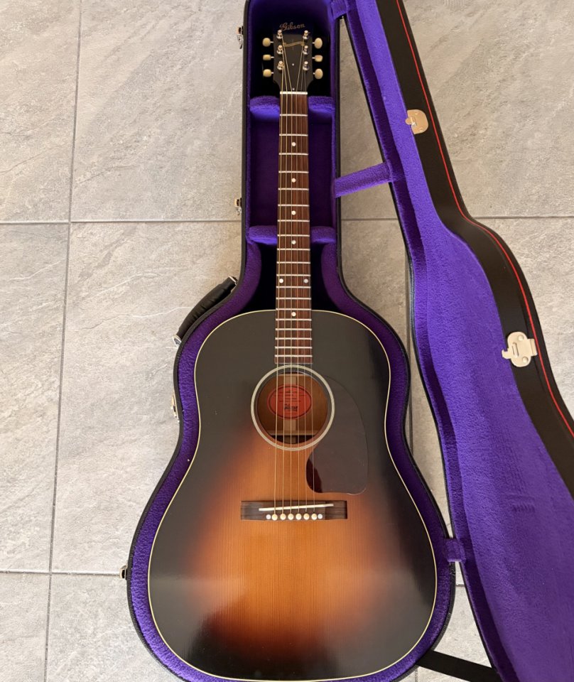 Gibson J45 1942 “Banner” de segunda mano · Foto 3 de 10 · Barcelona · 3800 €