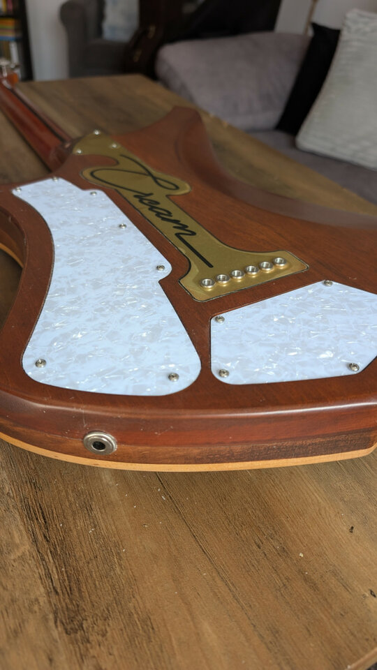 Cream Guitars Revolver Deluxe