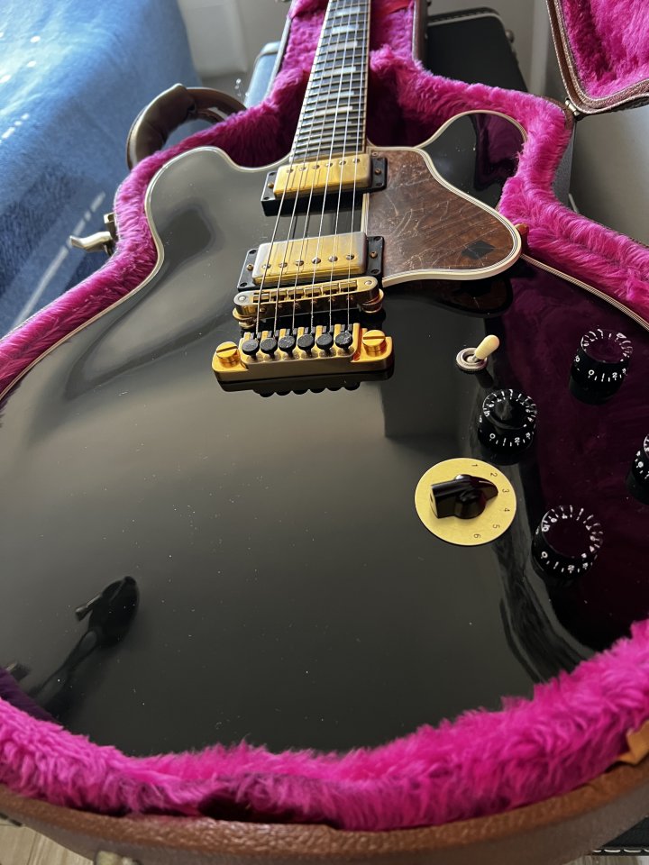 Vendo Gibson B.B King Lucille del 95